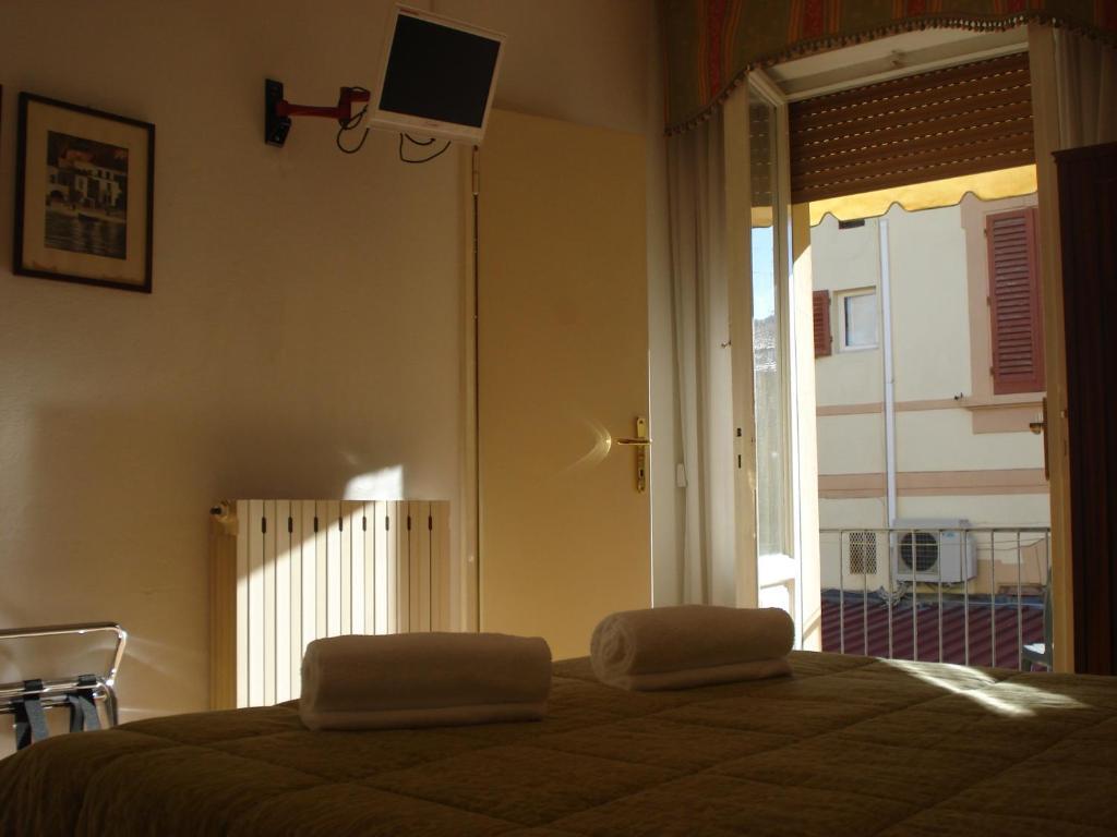 Hotel Ely Viareggio Oda fotoğraf